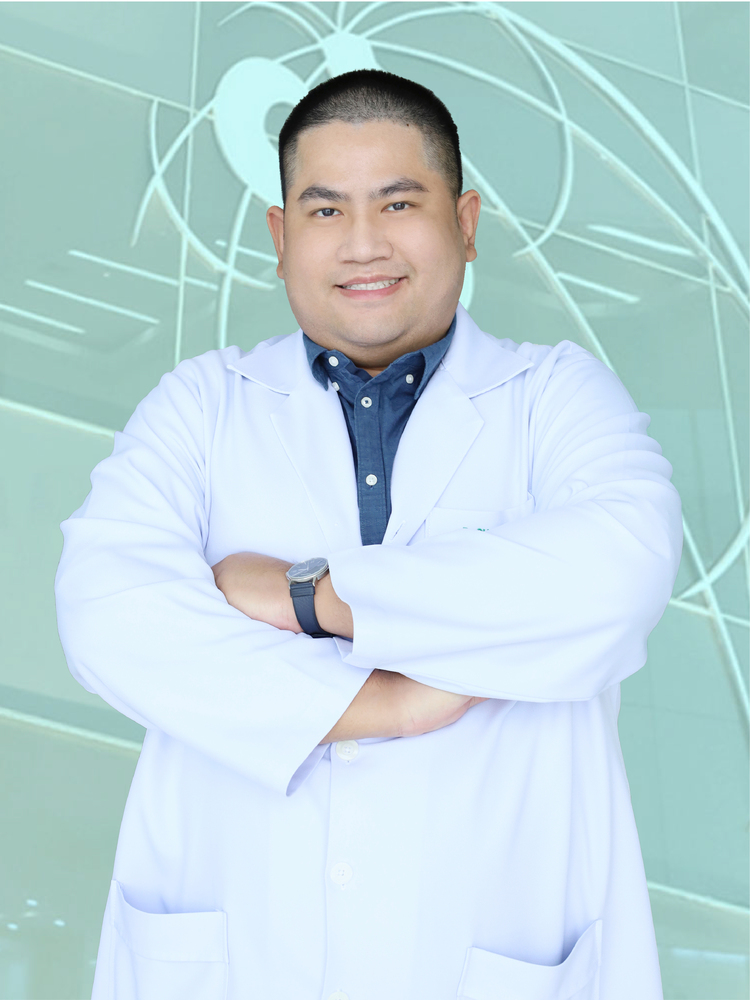 นายแพทย์ ชรินชาติ เทียมฉัตร (ว.47491)